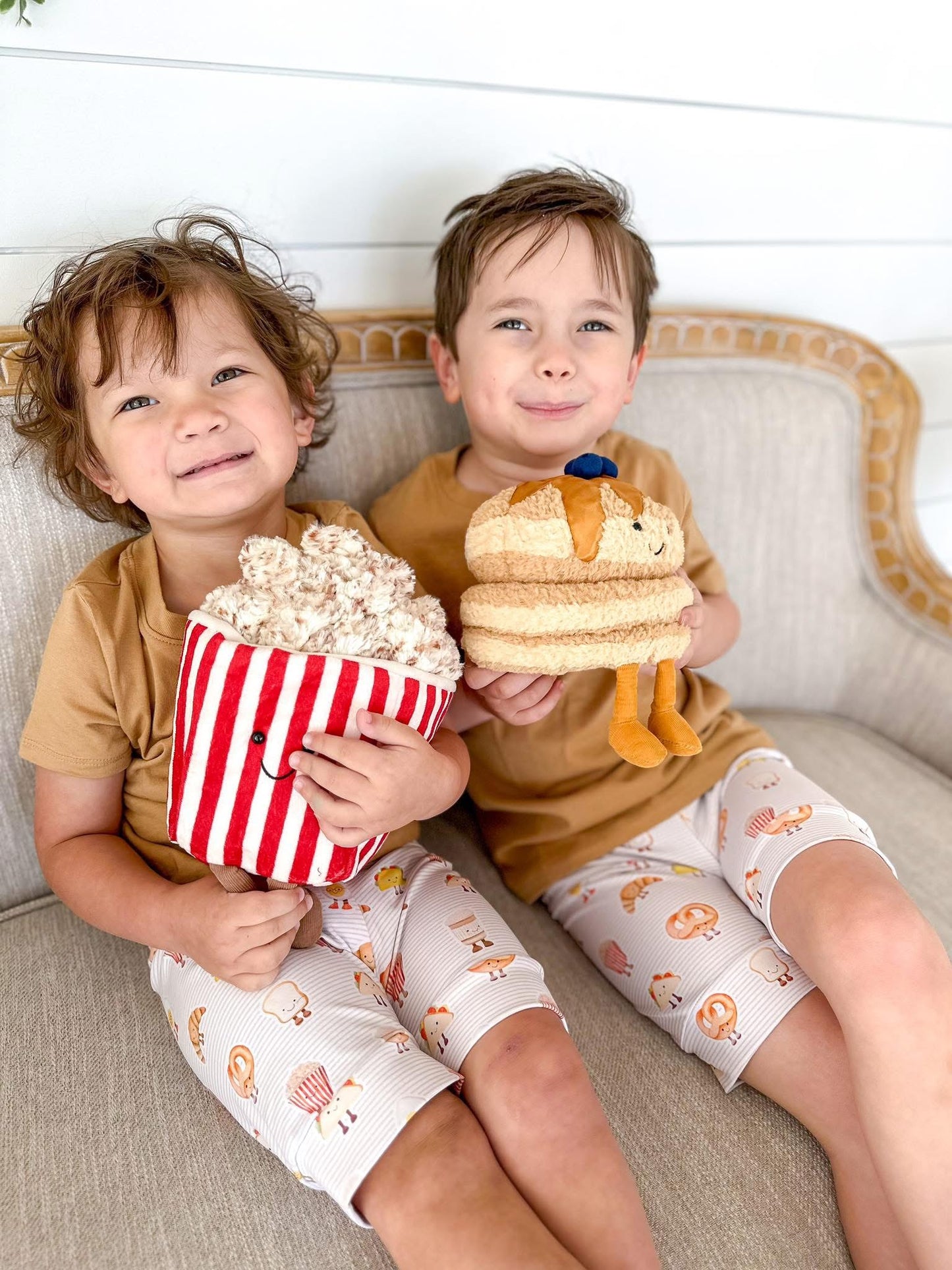 Snack Buddy Shorties