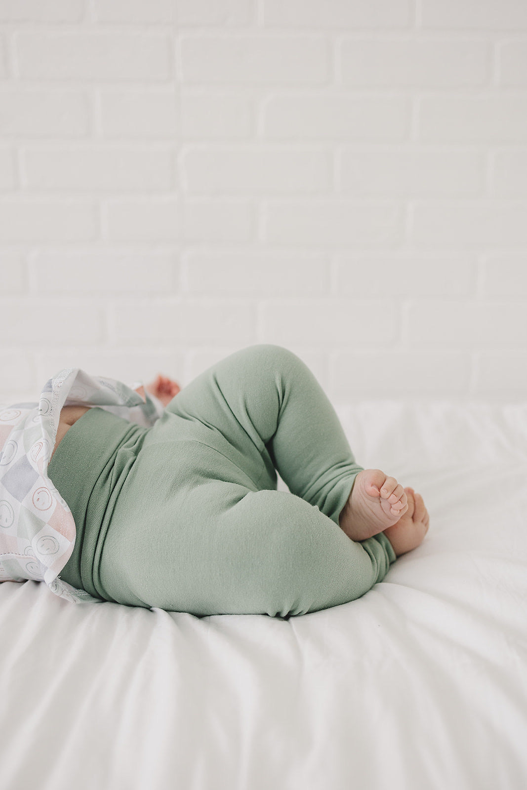 Solid Light Sage Leggings